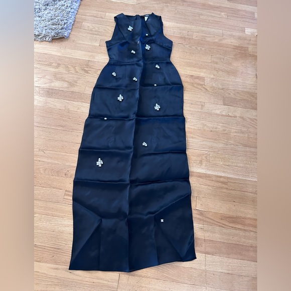 nds The Label SILK ORGANZA COLUMN DRESS WITH JEWEL EMBELLISHMENTS, Size S - Picture 4 of 6